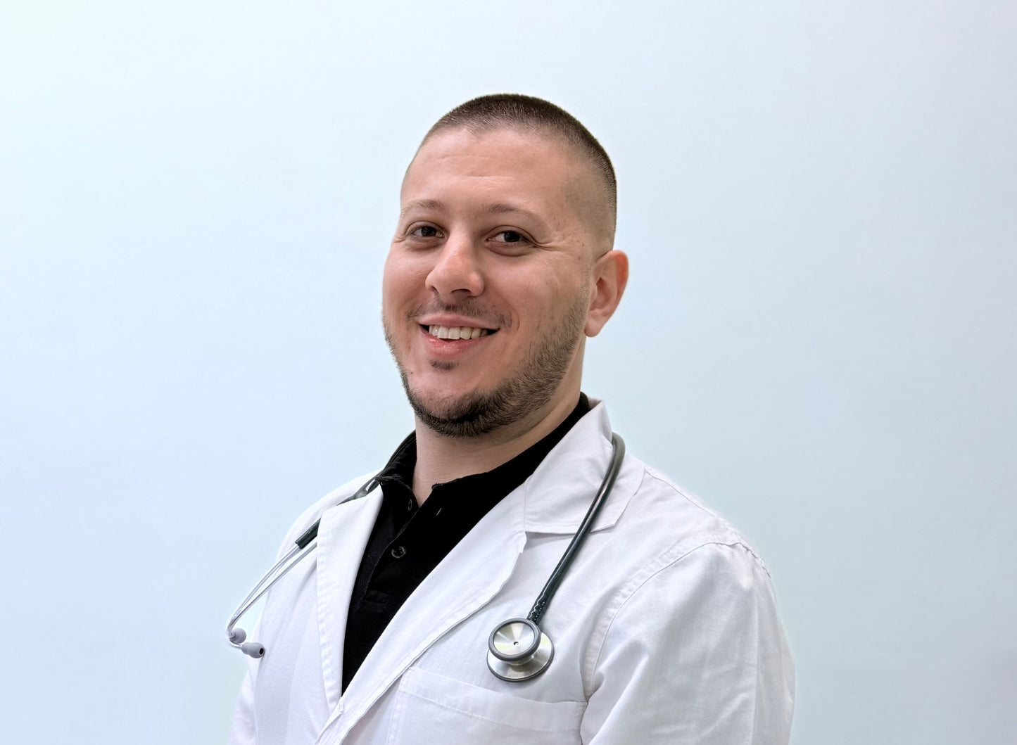 Д-р Иван Нанков, личен лекар - онлайн консултация